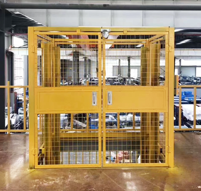 泉港智能导轨式升降机亮相