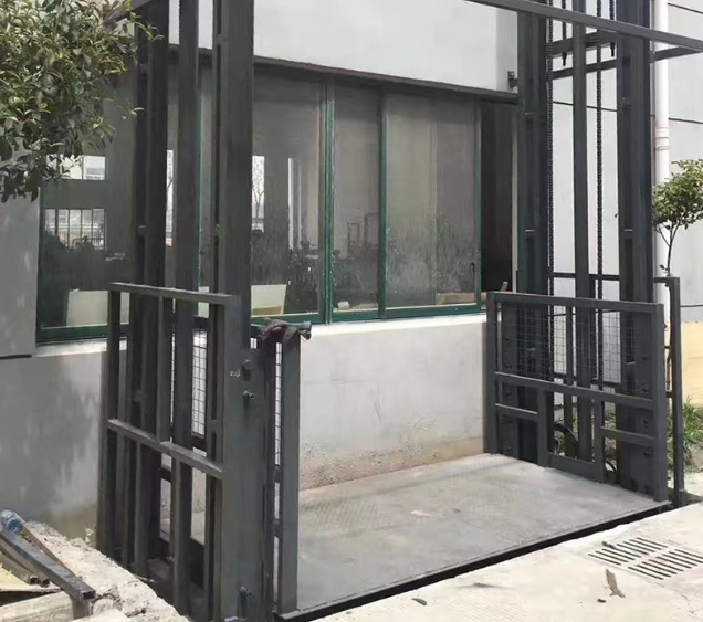 泉港导轨式施工升降机助力民生工程提速增效